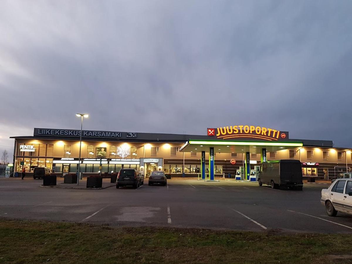 Hotelli Kaersaemaeki Exteriér fotografie